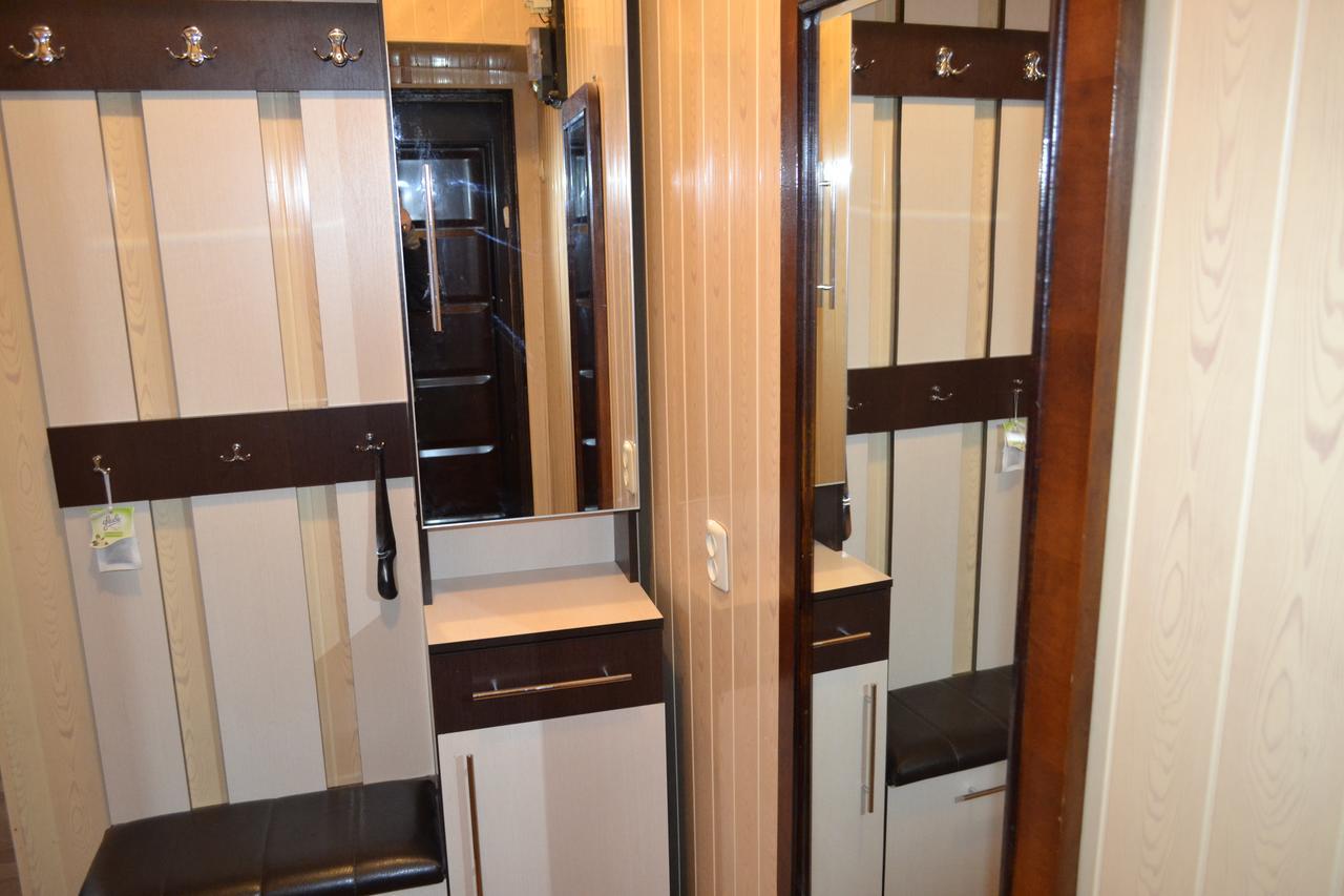 Apartment On Kniaziv Koriatovychiv 9 卡缅涅茨-波多利斯基 外观 照片