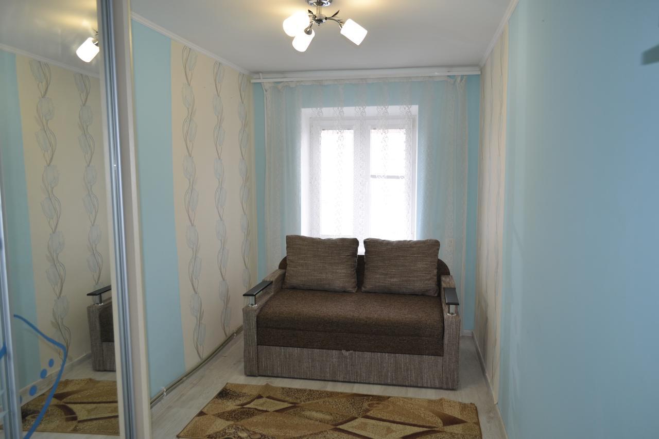 Apartment On Kniaziv Koriatovychiv 9 卡缅涅茨-波多利斯基 外观 照片